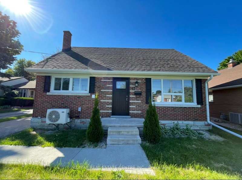 Upper - 41 Belleview Avenue E