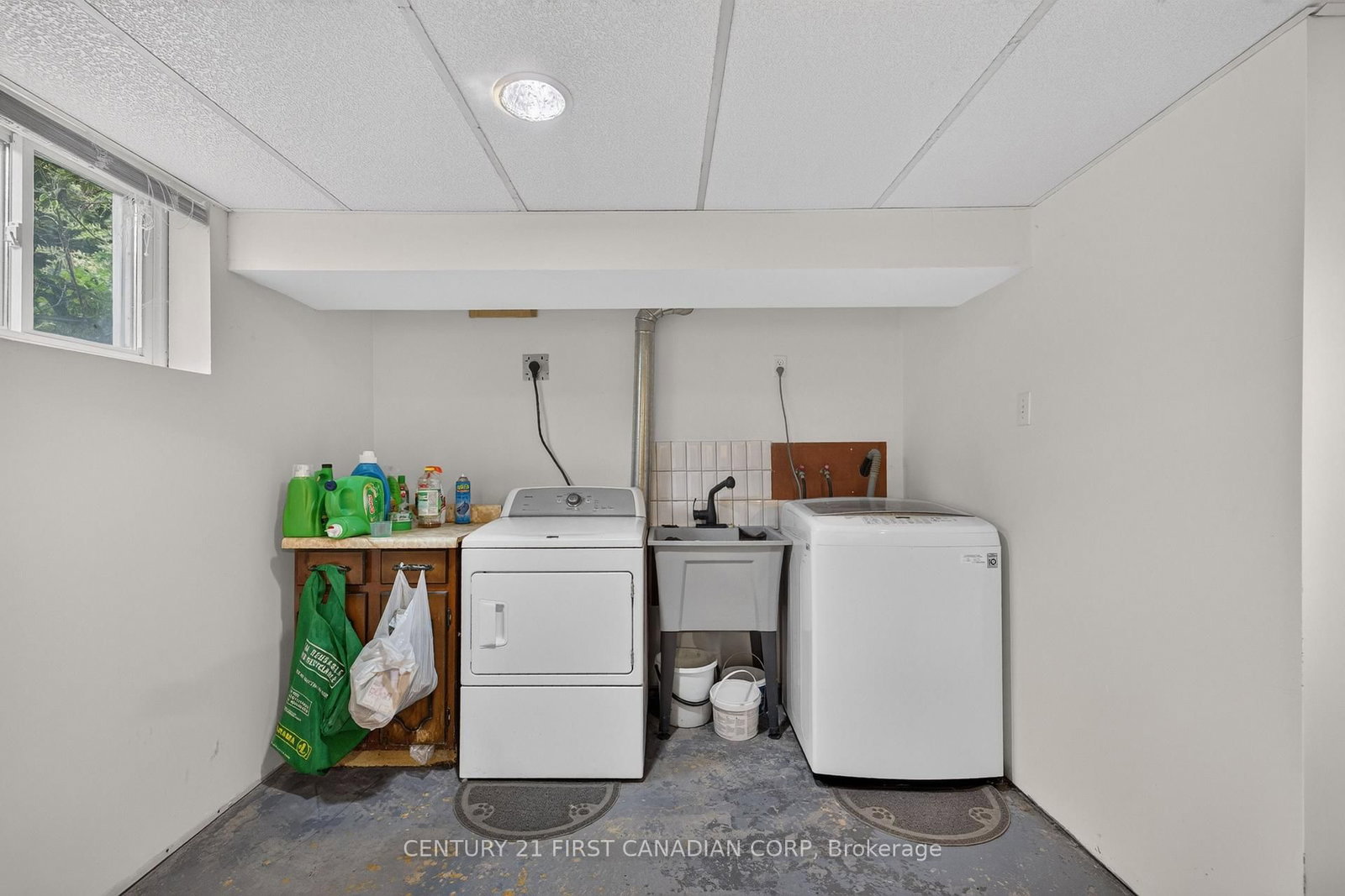 213 Fourth Street • West Elgin, ON photo 14