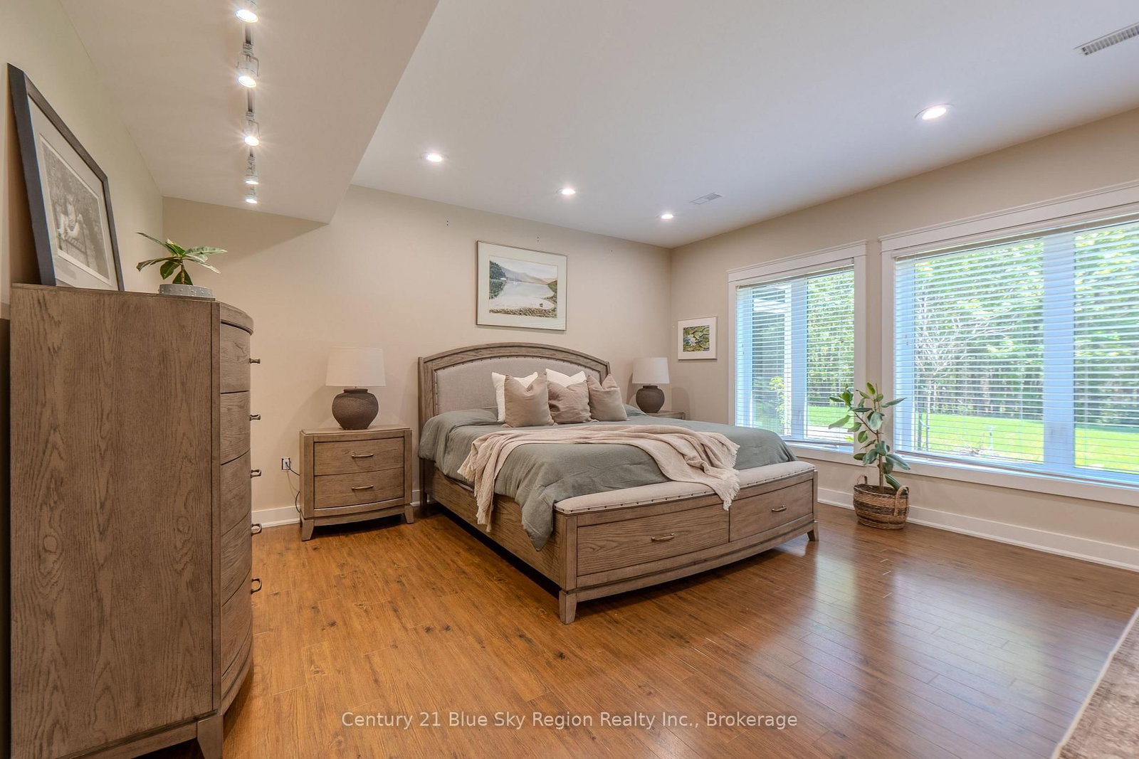 395 Carmichael Drive • North Bay, ON photo 24
