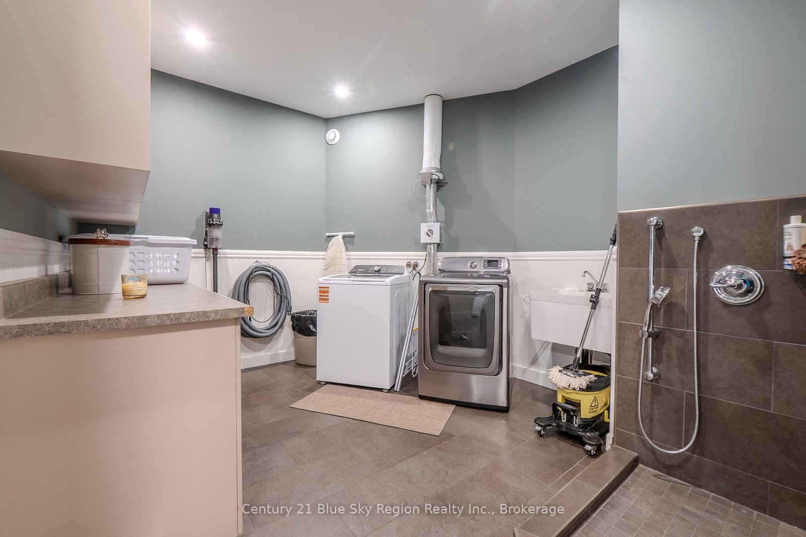 395 Carmichael Drive • North Bay, ON photo 29