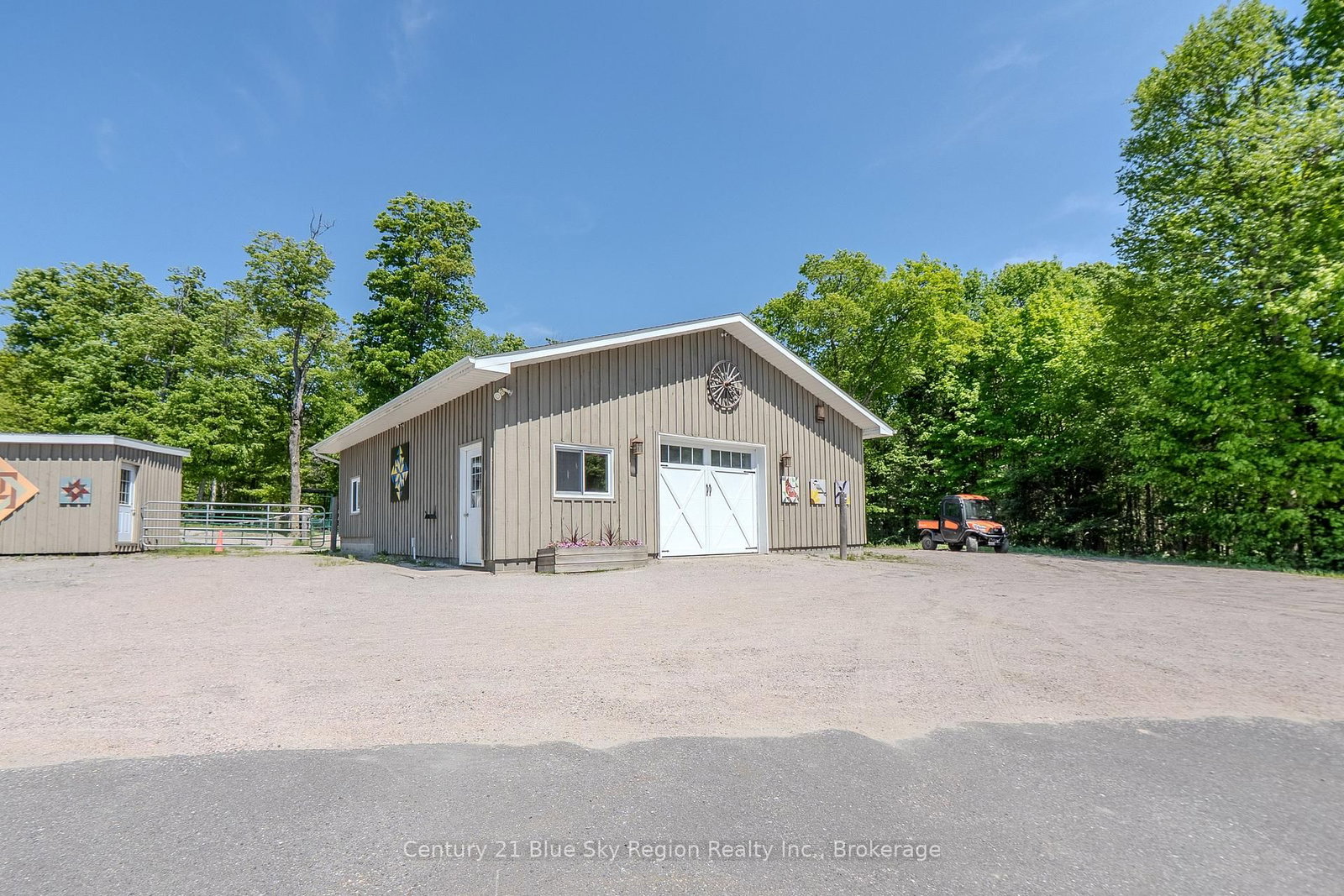 395 Carmichael Drive • North Bay, ON photo 38