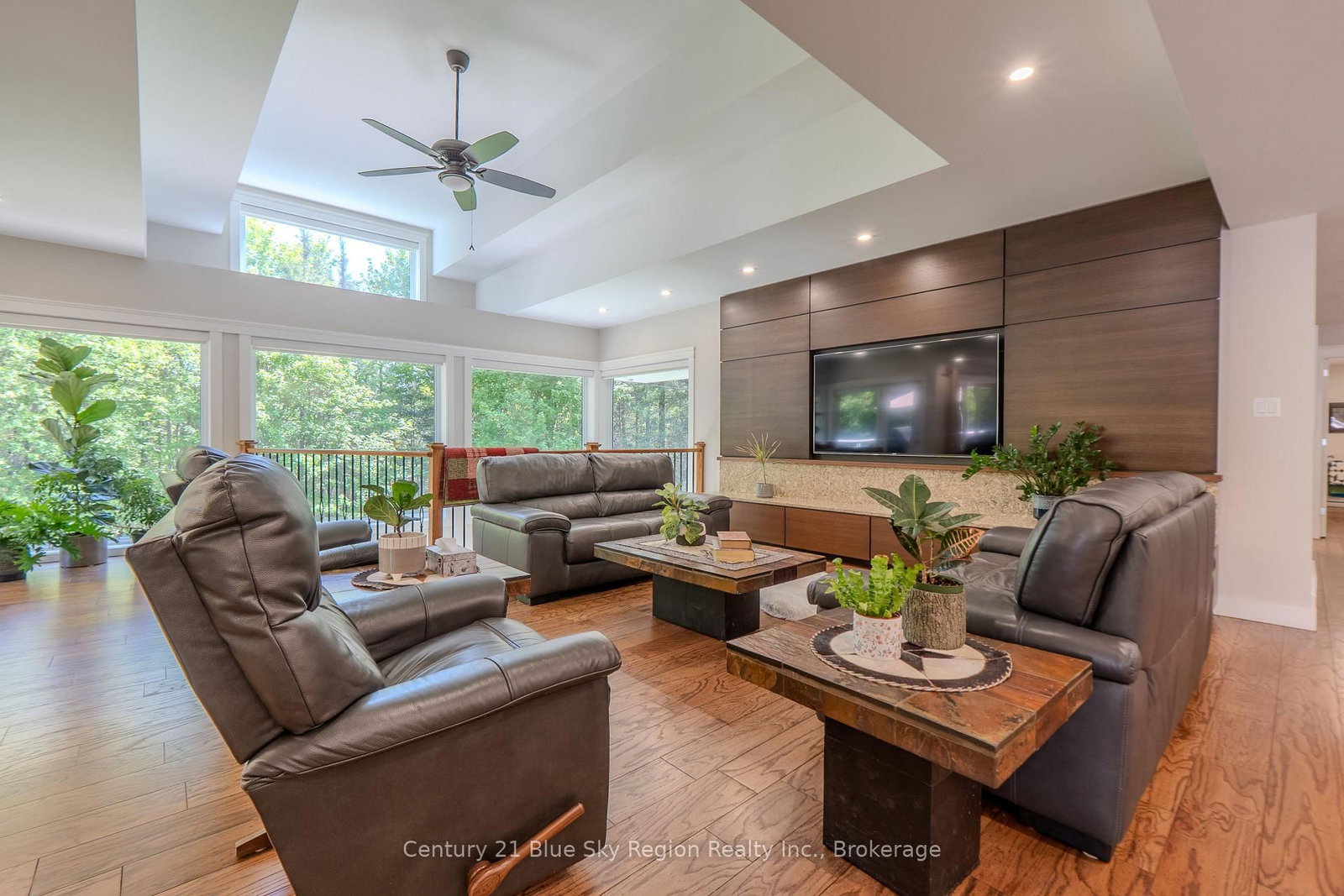 395 Carmichael Drive • North Bay, ON photo 9