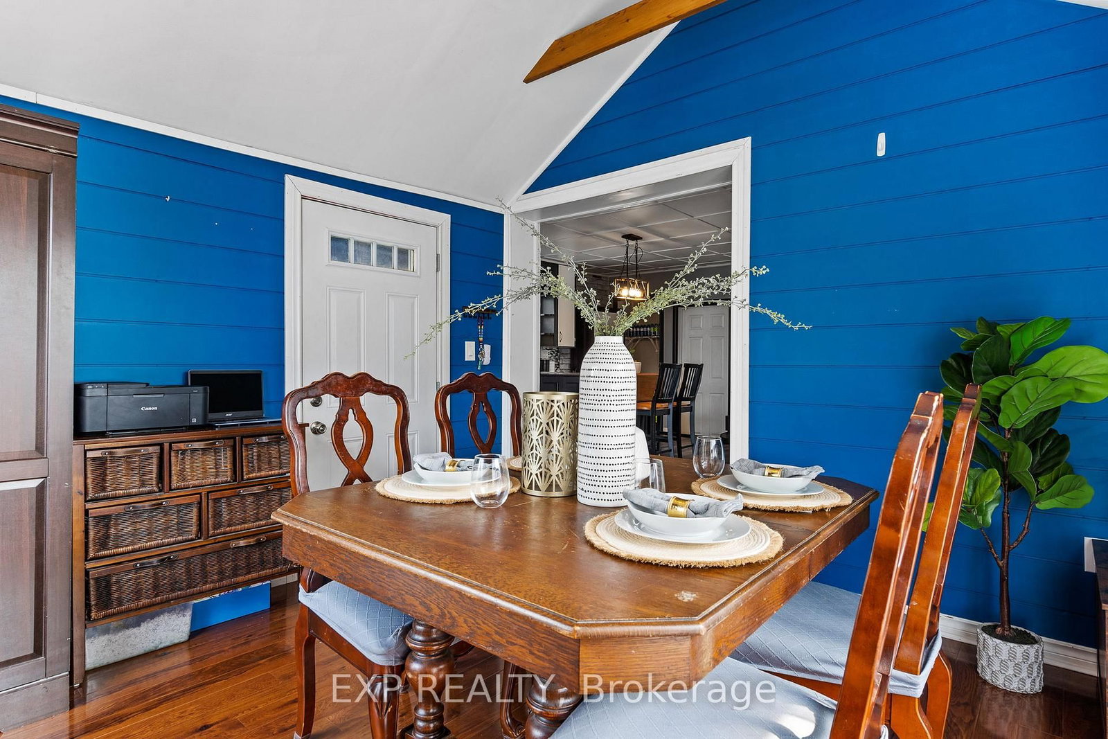 4235 Fly Road • Lincoln, ON photo 9