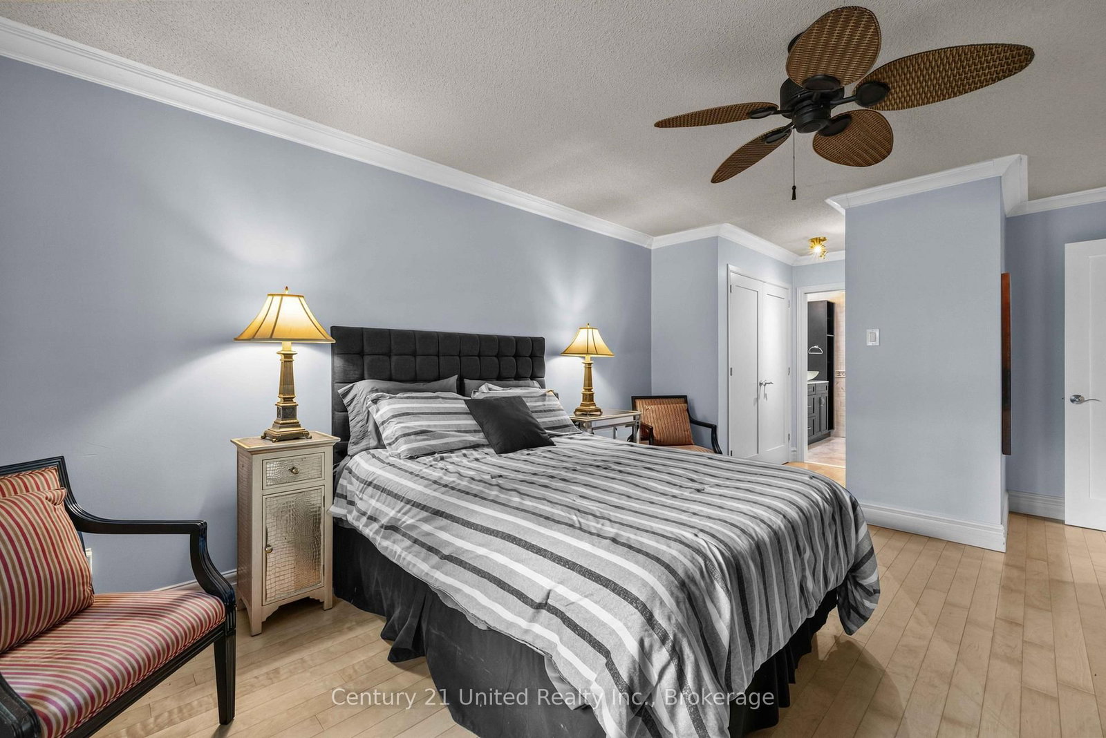 2 Paddock Wood • #4 • Peterborough, ON photo 27