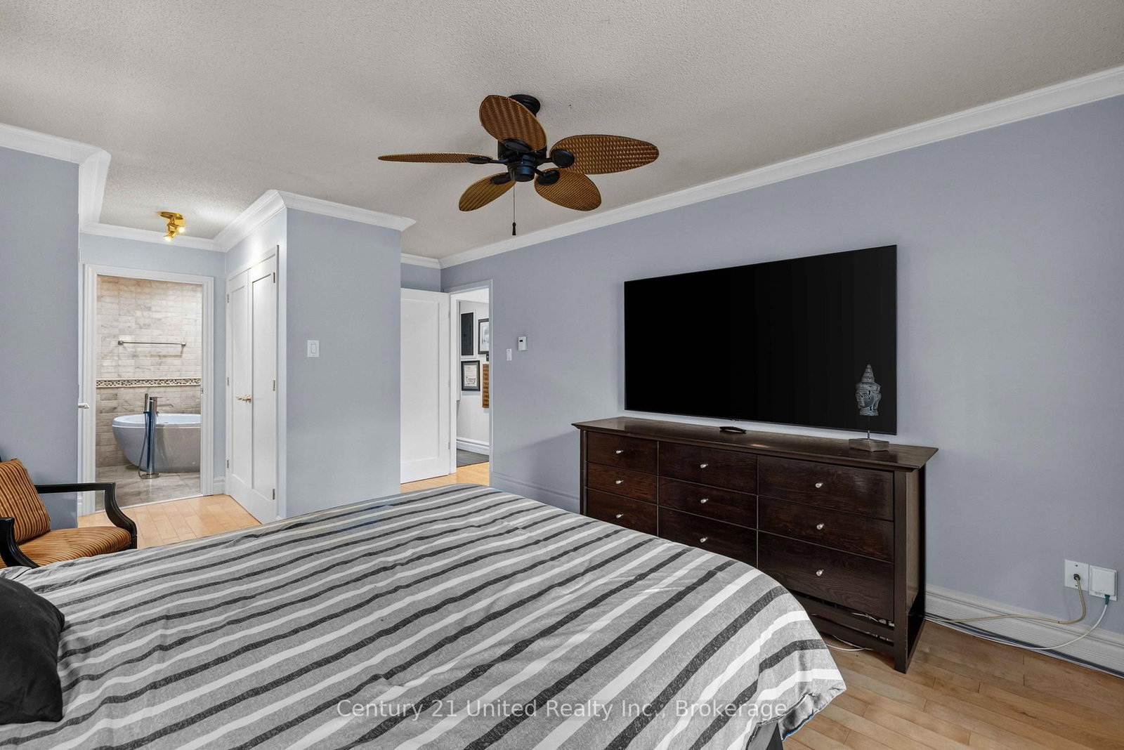 2 Paddock Wood • #4 • Peterborough, ON photo 28