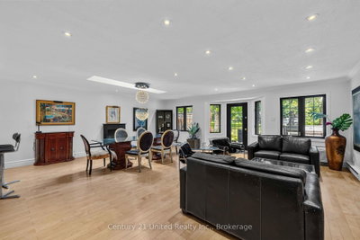 2 Paddock Wood • #4 • Peterborough, ON photo 6