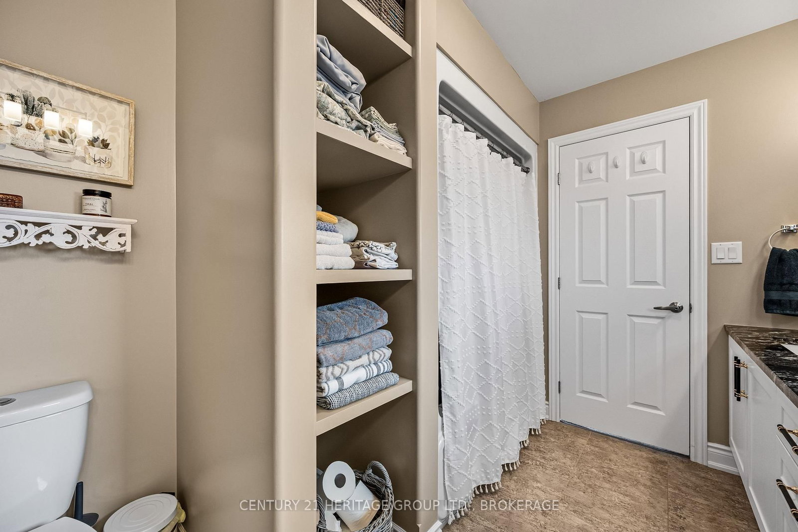 1530 Albany Drive • Kingston, ON photo 16