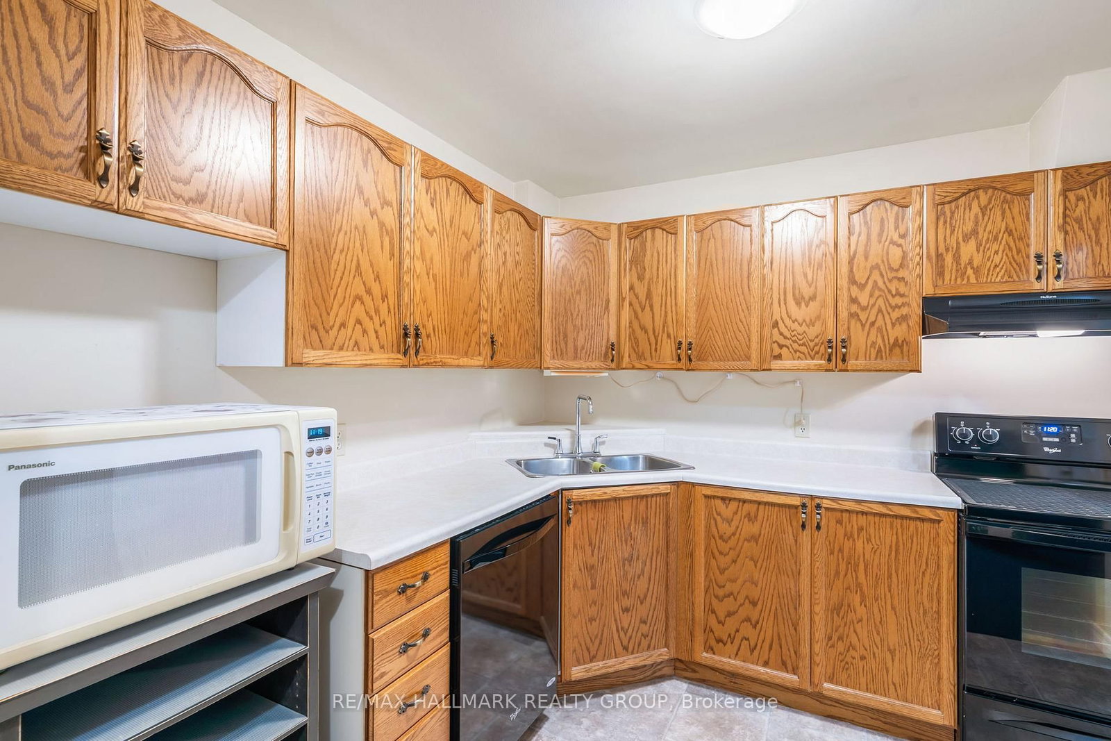 820 Laurier Boulevard • #106 • Brockville, ON photo 11