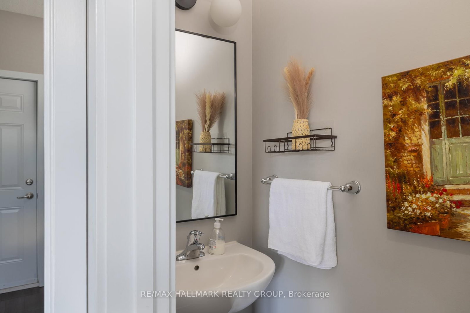 305 Oxer Place • Ottawa, ON photo 18