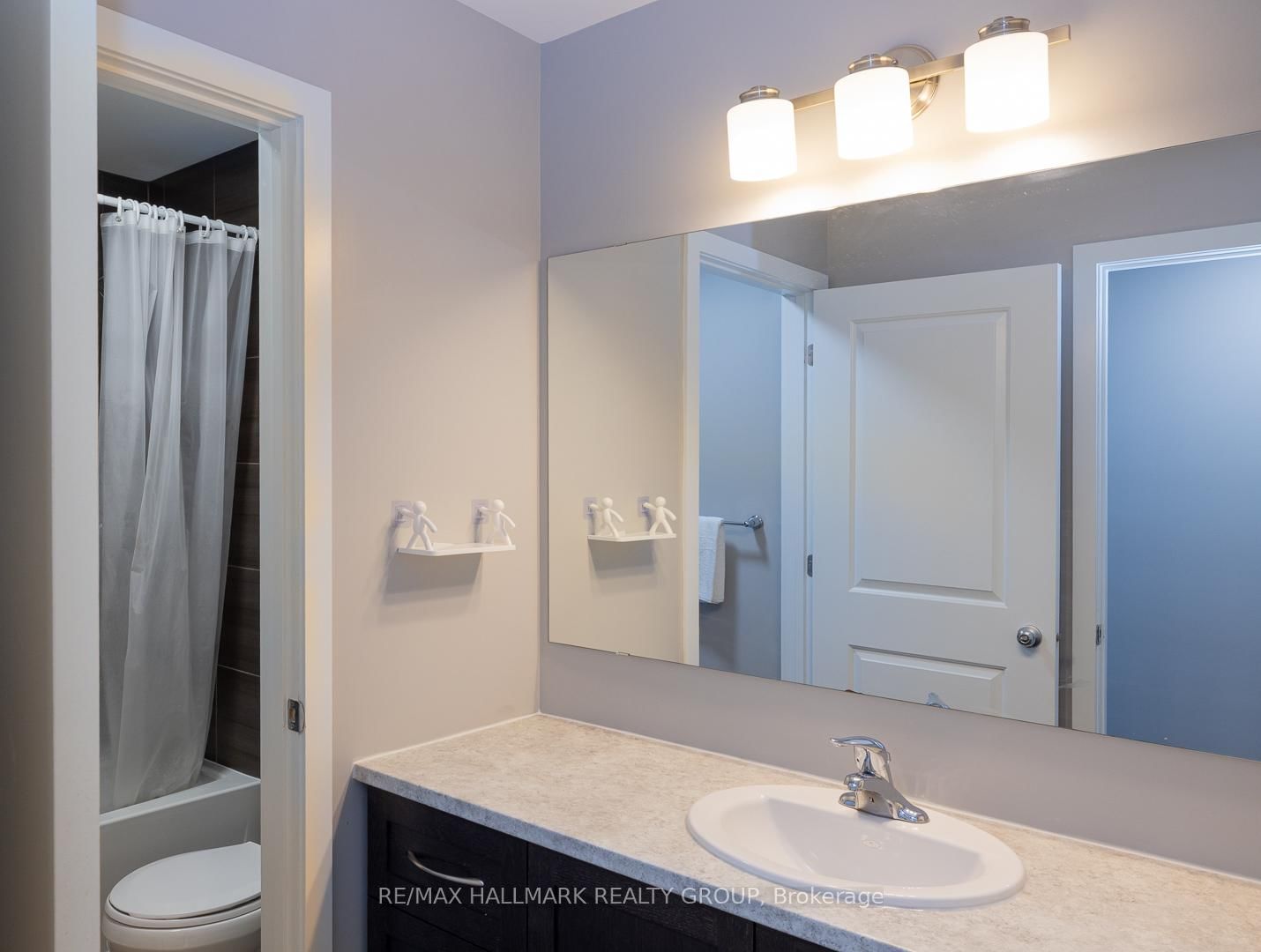 305 Oxer Place • Ottawa, ON photo 24