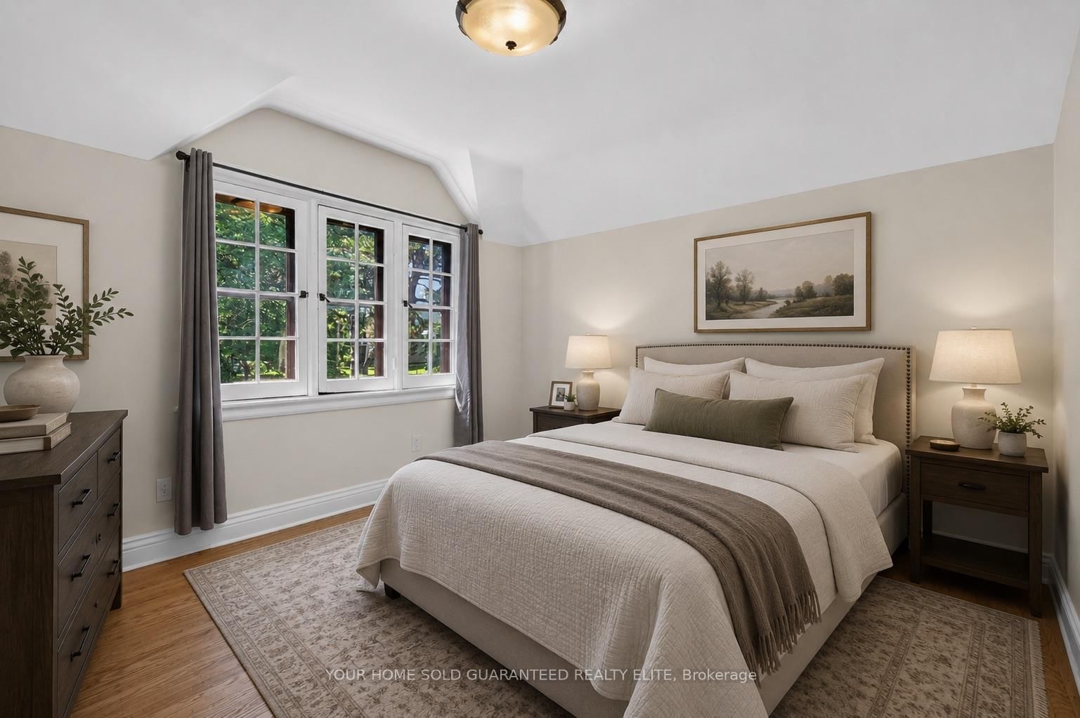 4 Forsyth Avenue N • Hamilton, ON photo 11