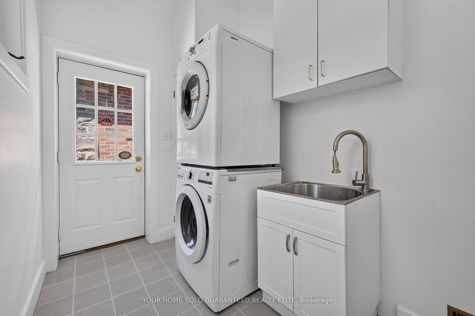 4 Forsyth Avenue N • Hamilton, ON photo 29
