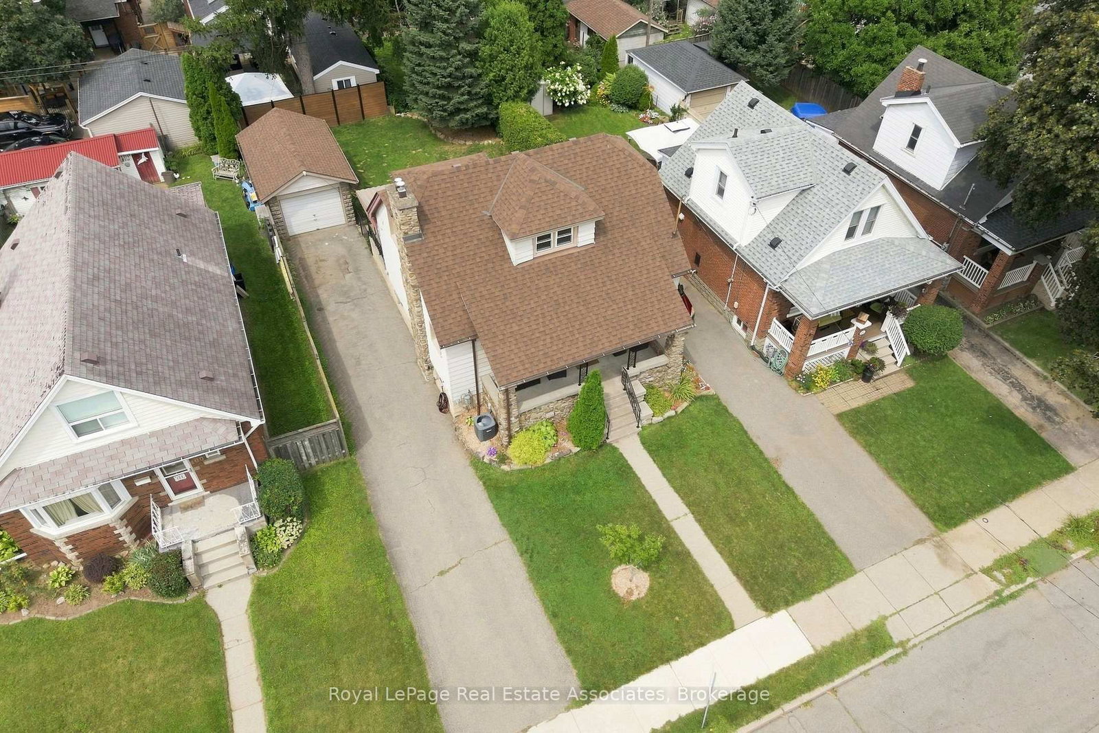 96 Huxley Avenue S • Hamilton, ON photo 46