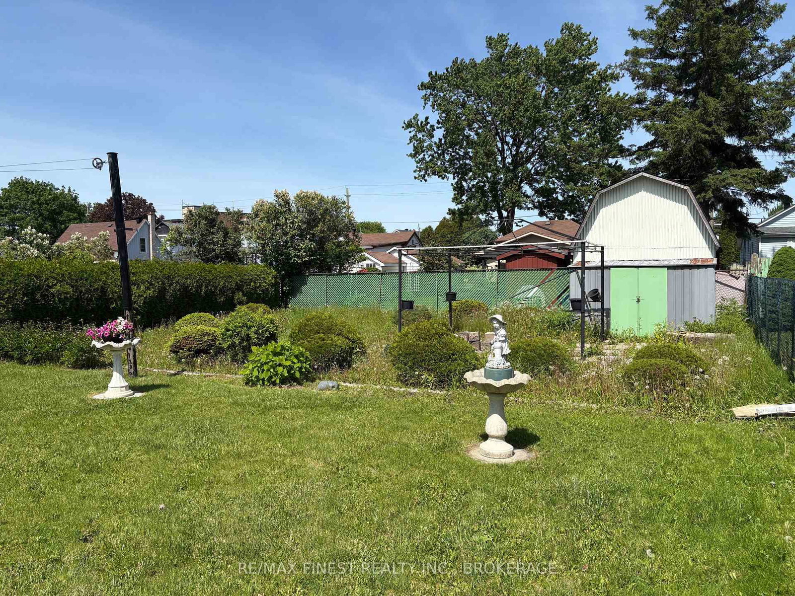 Listing Image 16