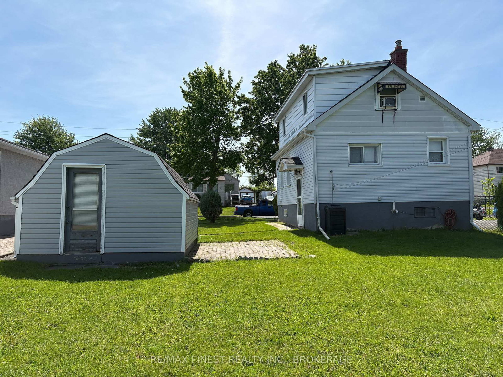 Listing Image 19