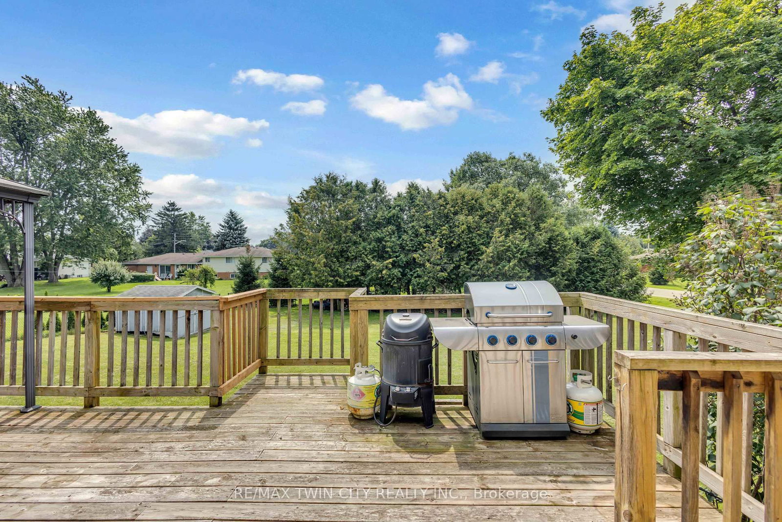 60 Brown Avenue • Brant, ON photo 35