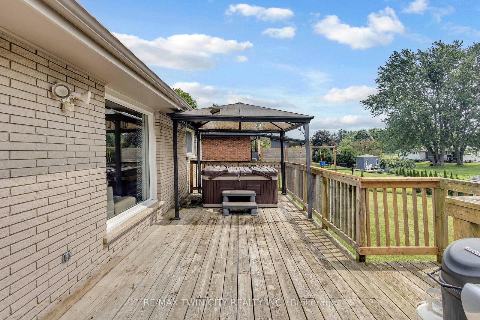 60 Brown Avenue • Brant, ON photo 36
