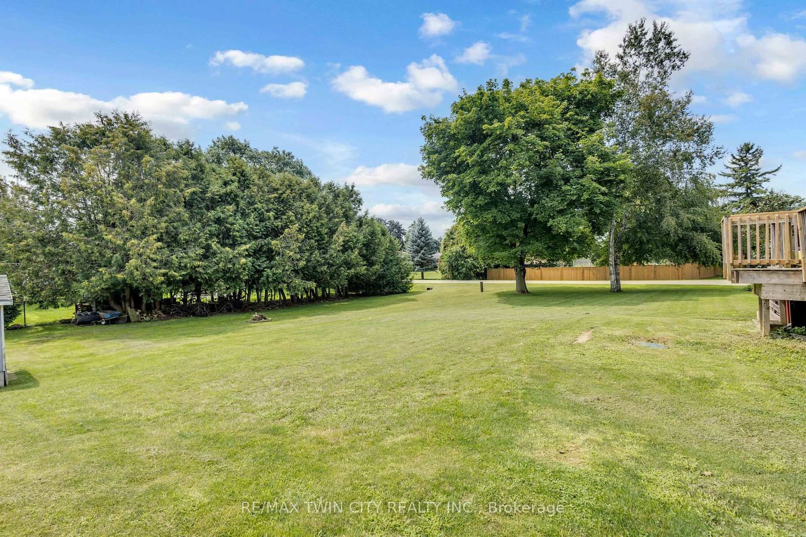 60 Brown Avenue • Brant, ON photo 37
