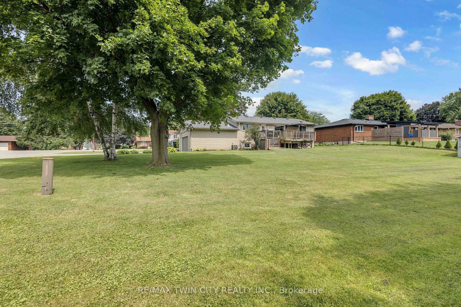 60 Brown Avenue • Brant, ON photo 40