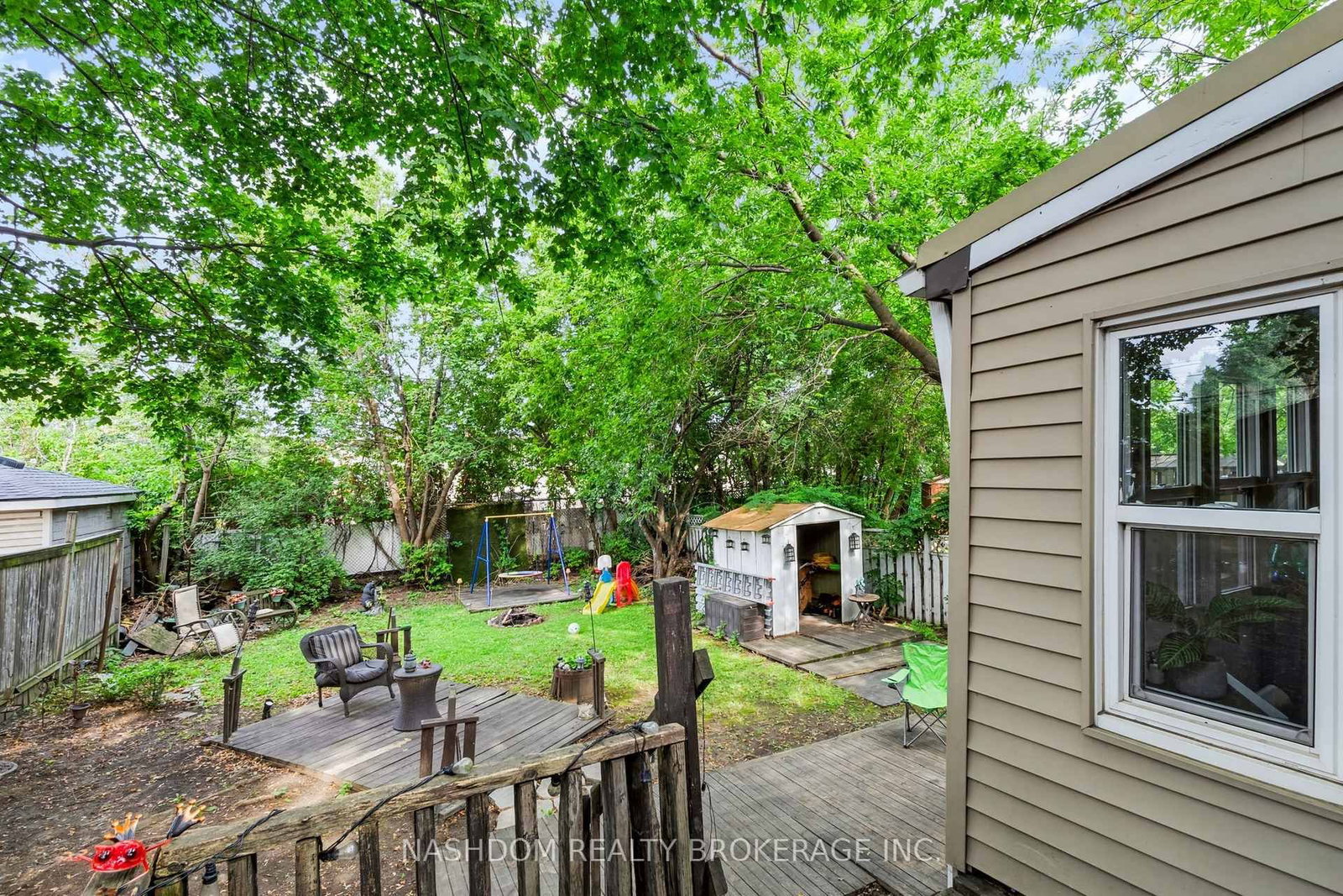703 Brighton Avenue • Hamilton, ON photo 39