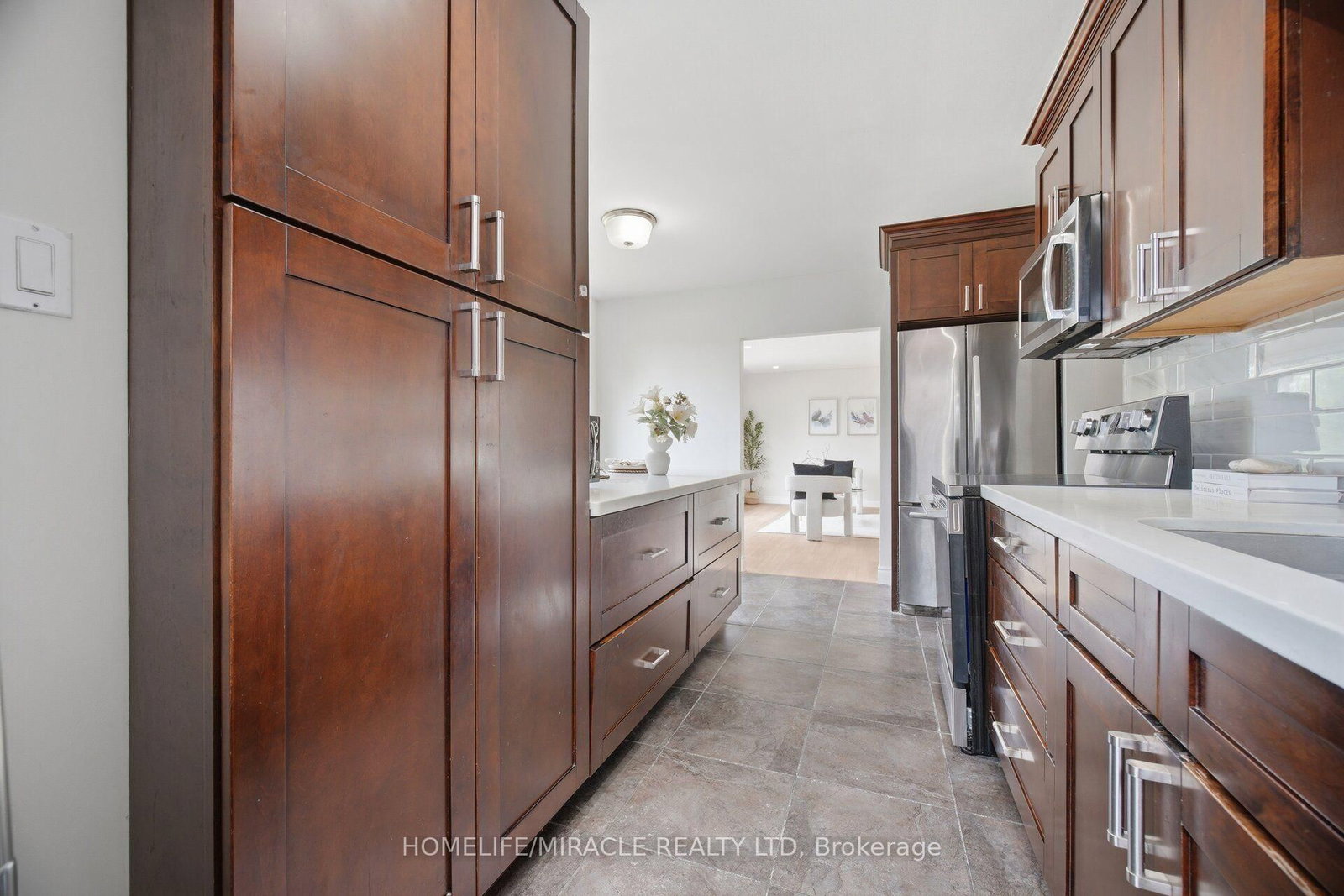 199 Allen Street E • Waterloo, ON photo 13