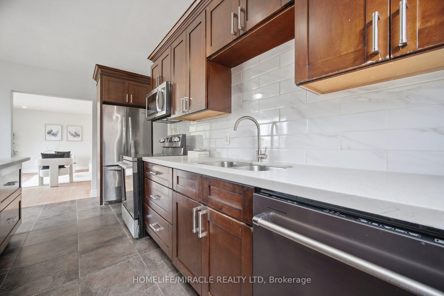 199 Allen Street E • Waterloo, ON photo 14