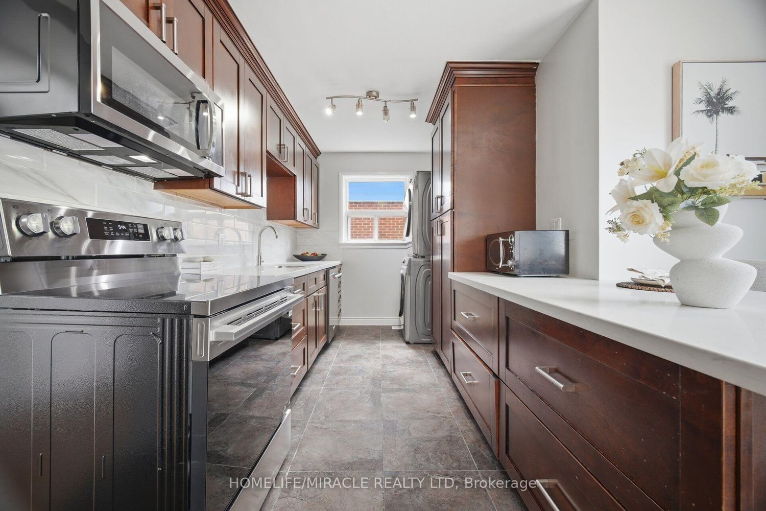 199 Allen Street E • Waterloo, ON photo 16