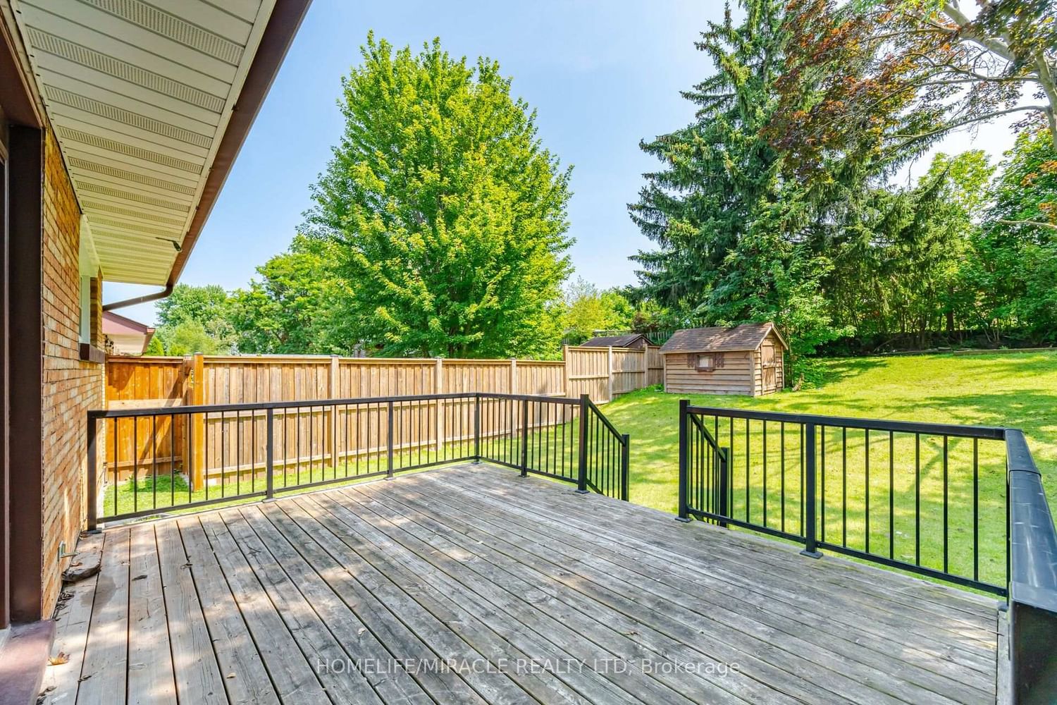 199 Allen Street E • Waterloo, ON photo 48