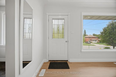 199 Allen Street E • Waterloo, ON photo 5