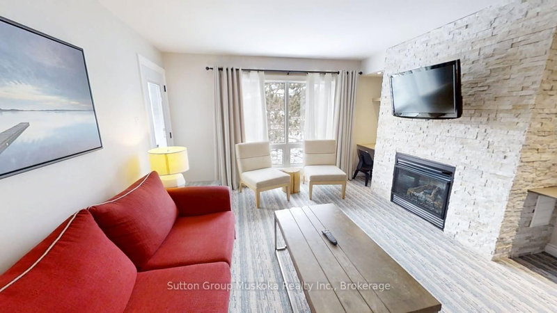 52-305 - 1235 Deerhurst Drive