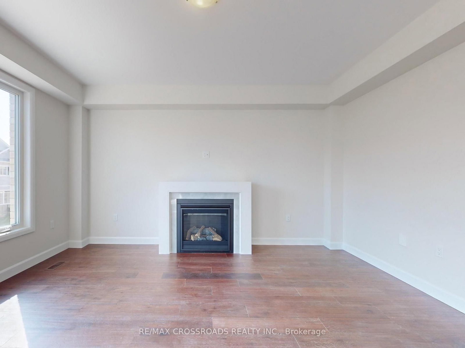 219 O'Neil Street, Peterborough 4
