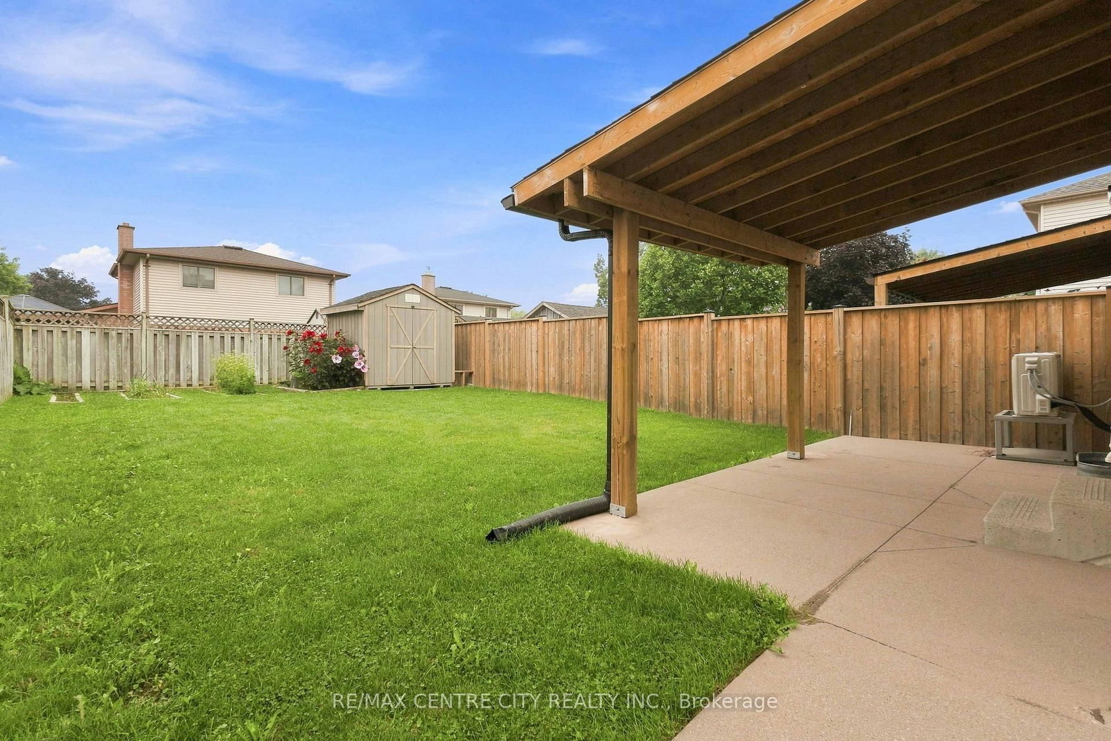 Listing Image 3