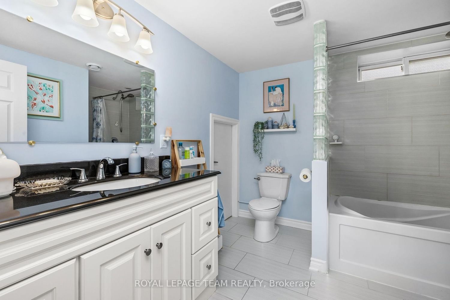 2349 Edwin Crescent • Ottawa, ON photo 42