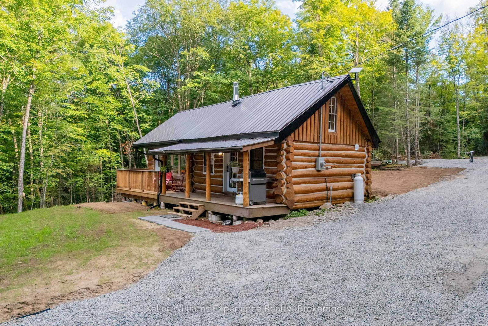 1382 Echo Ridge Road • Kearney, ON photo 1