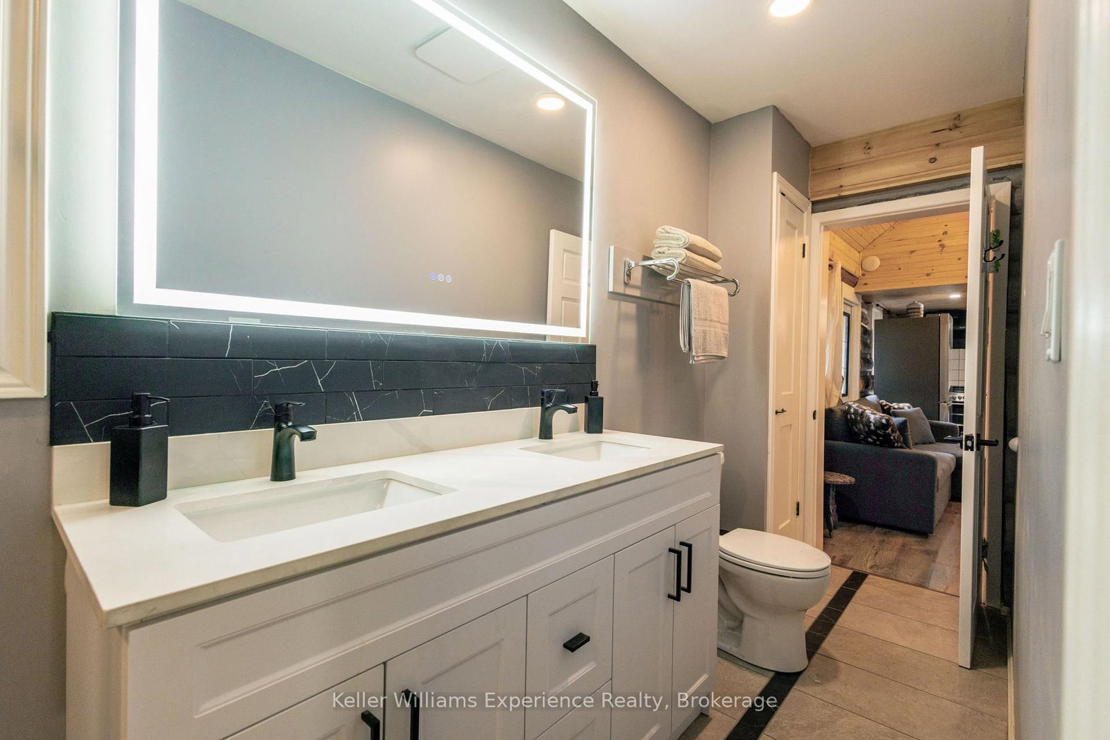 1382 Echo Ridge Road • Kearney, ON photo 12