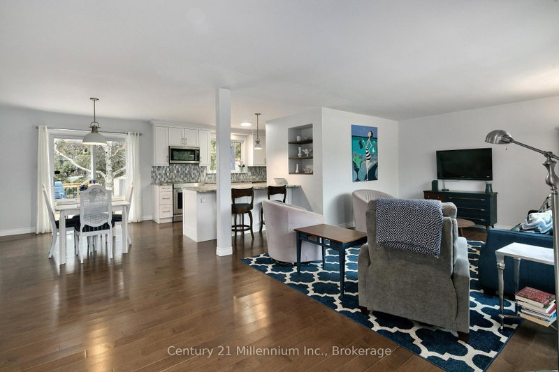 142 Arthur Street E