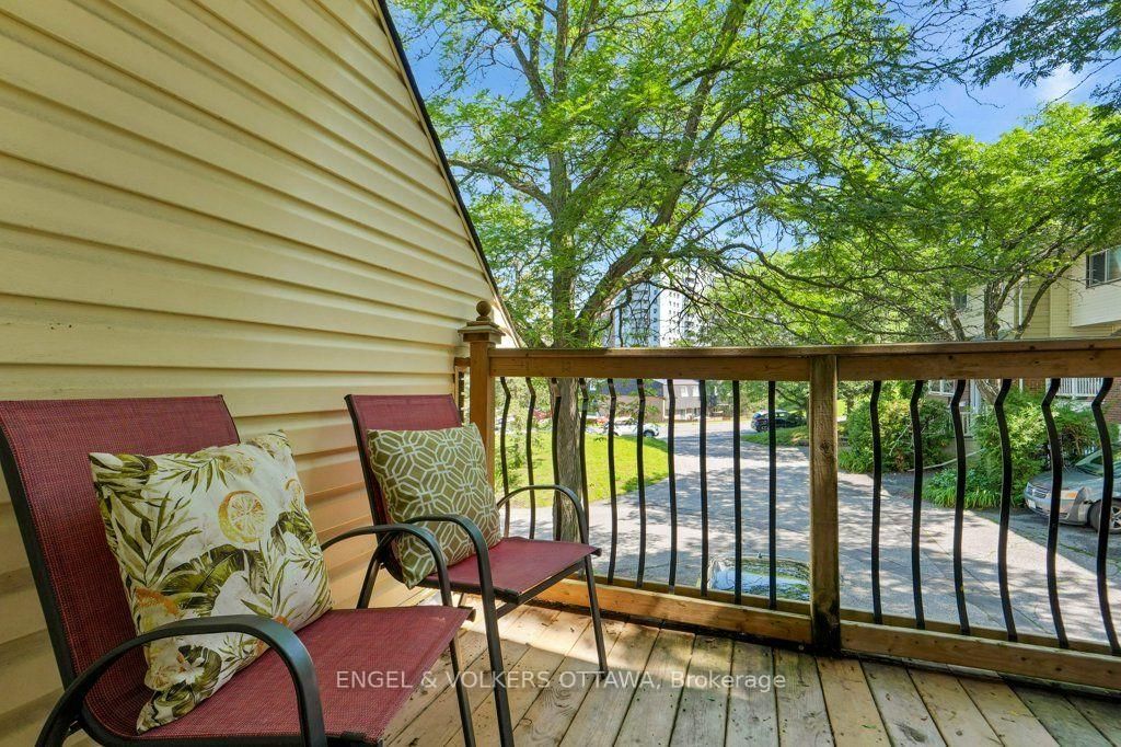 878 Grenon Avenue • Ottawa, ON photo 19