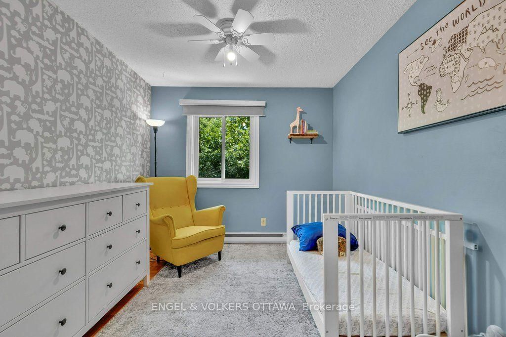 878 Grenon Avenue • Ottawa, ON photo 24