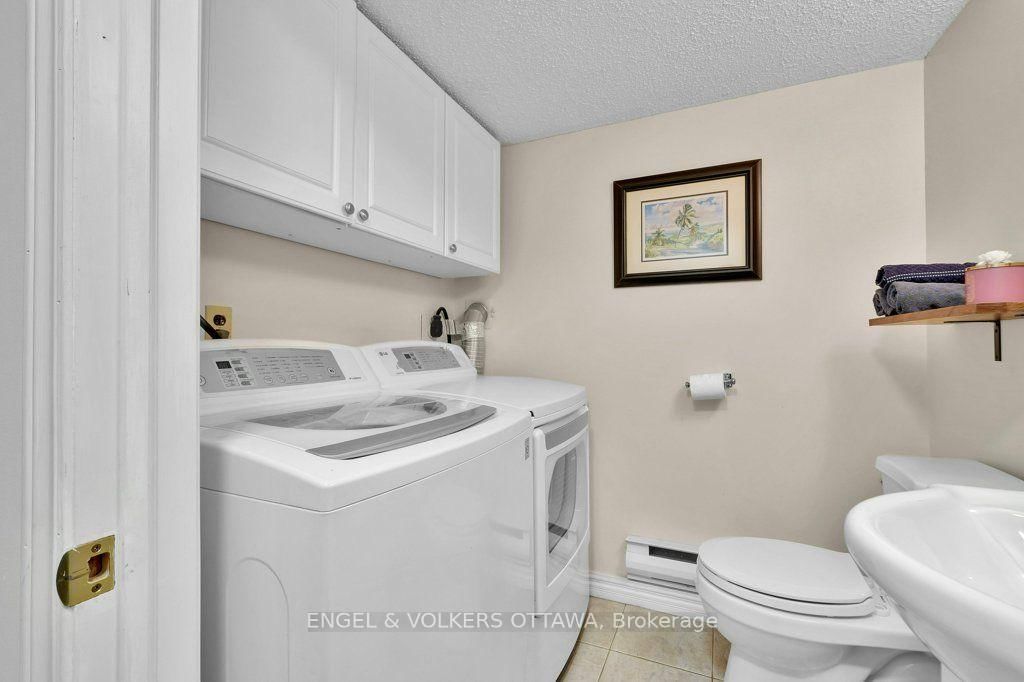 878 Grenon Avenue • Ottawa, ON photo 31