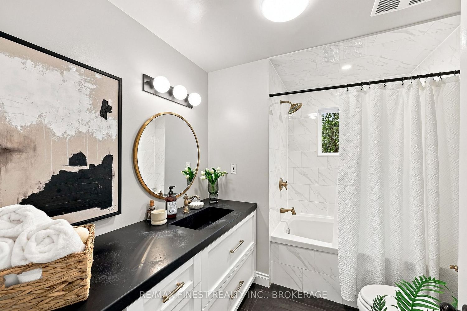 3420 Round Lake Road • Inverary, ON photo 21
