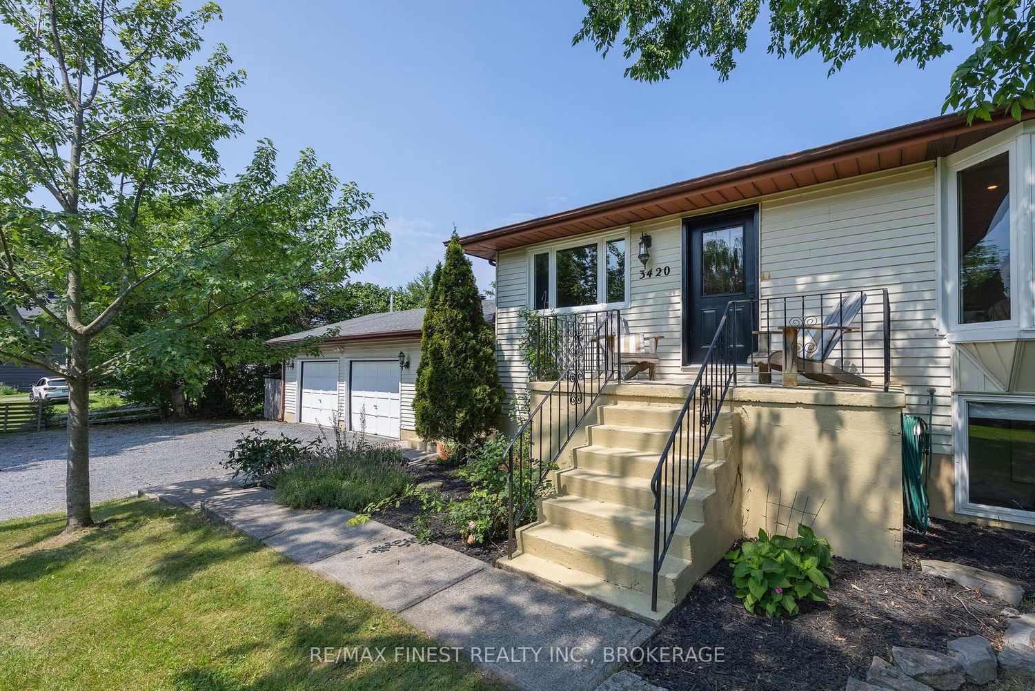 3420 Round Lake Road • Inverary, ON photo 39