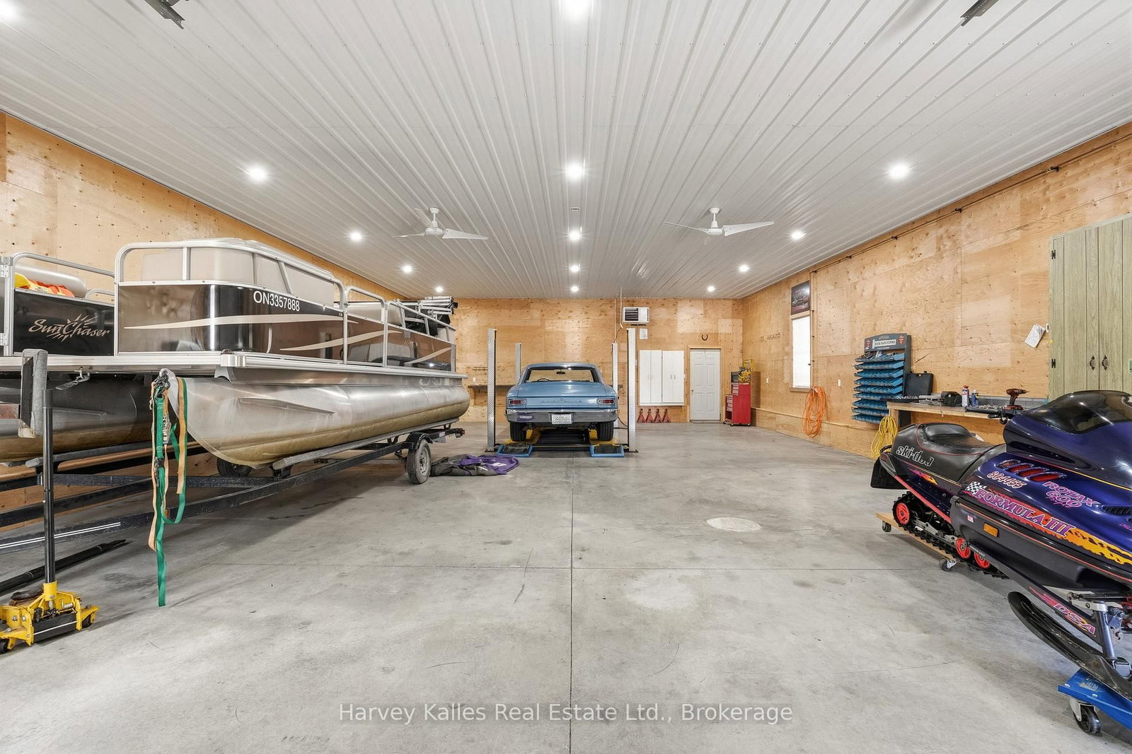 Listing Image 7