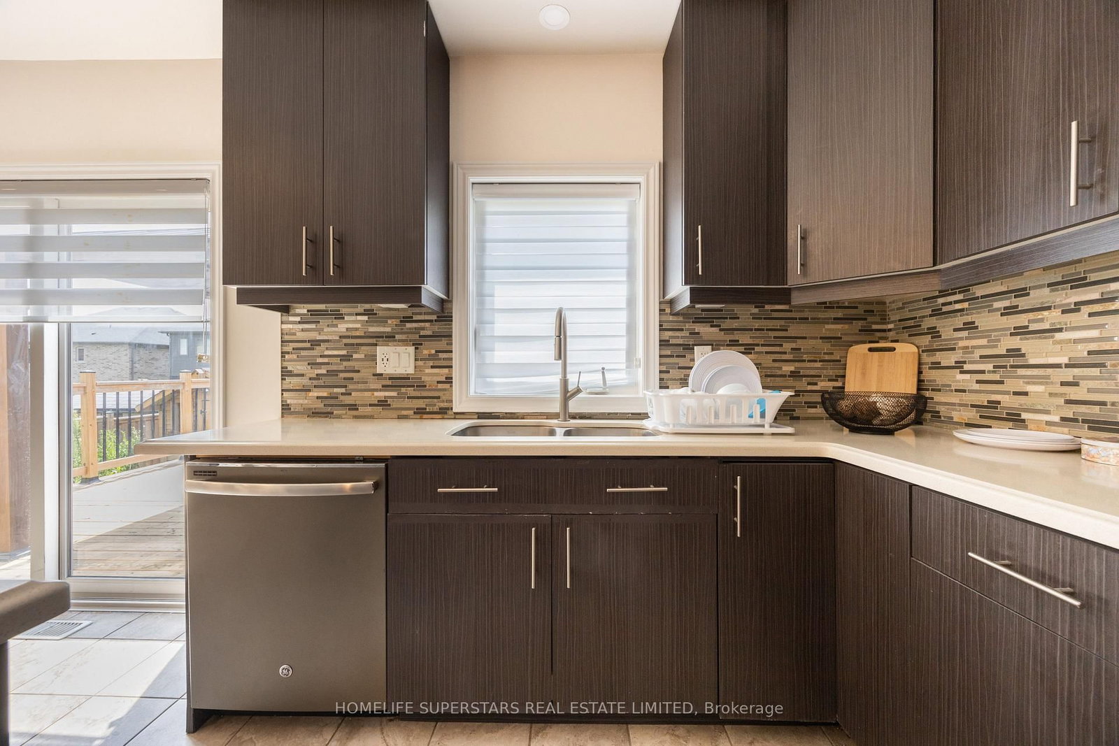 93 Lorne Card Drive • Brant, ON photo 19