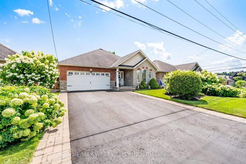 289 Raglan Street