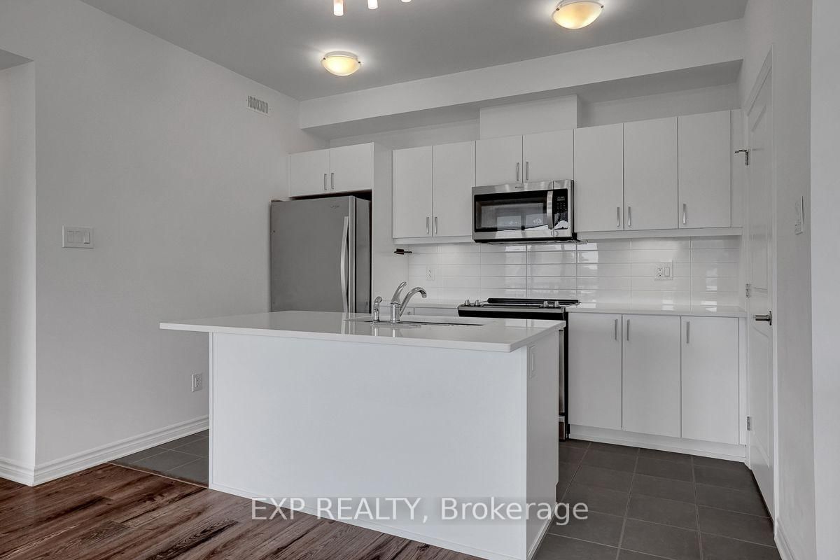 60 Jaguar Private • #C • Ottawa, ON photo 21