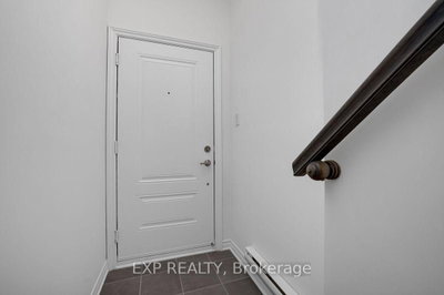 60 Jaguar Private • #C • Ottawa, ON photo 7