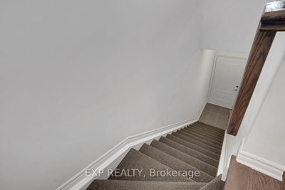 60 Jaguar Private • #C • Ottawa, ON photo 9
