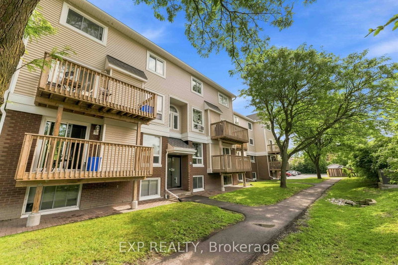 2 - 320 Fenerty Court