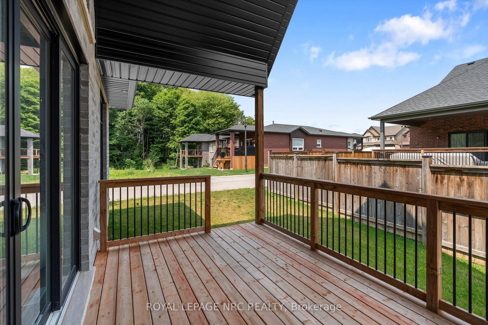 11 Primrose Street • Pelham, ON photo 36