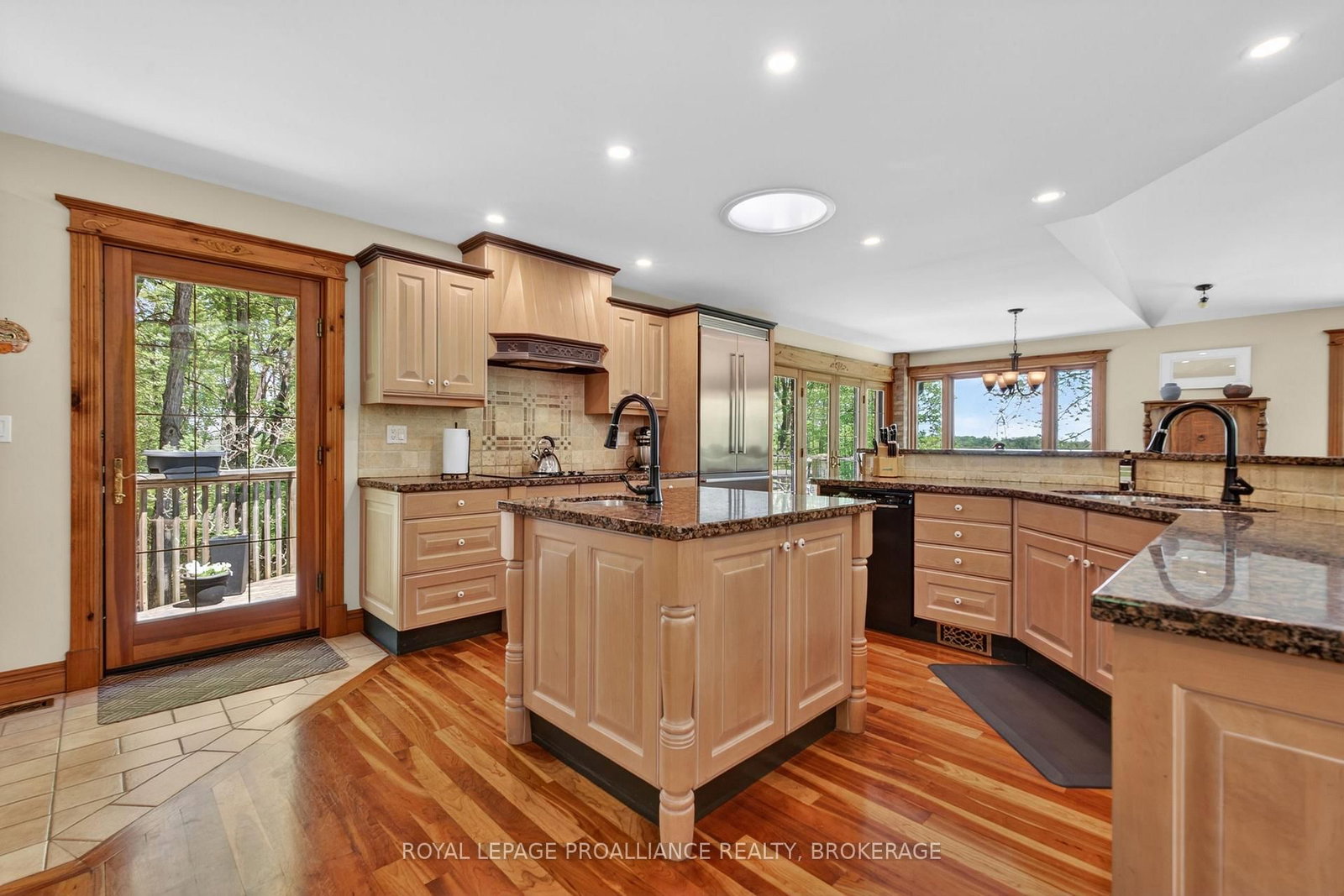 4362 Sills Bay Road • Sydenham, ON photo 11